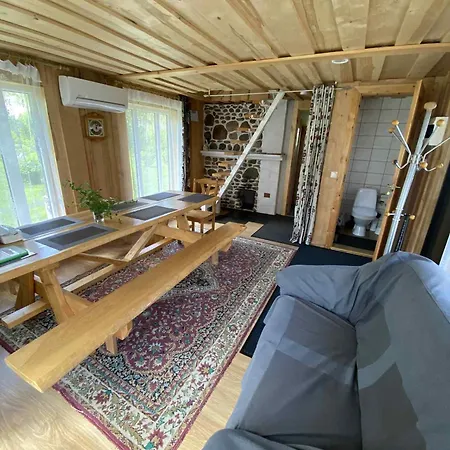 Kodavere Puhkemaja 2 *