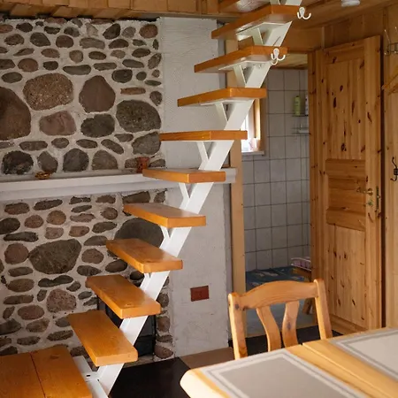 Kodavere Puhkemaja 2 *